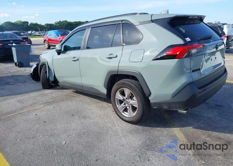 2023 Toyota Rav4 Xle z USA, uszkodzony, nr VIN 2T3W1RFV5PW278056